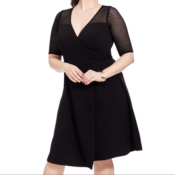 Kiyonna Dresses & Skirts - KIYONNA Sheer Honeycomb Sleeves True Wrap Dress 4X